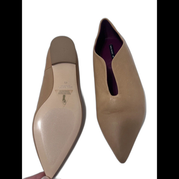 Zara Flats, size 9, beige color, EUC - Picture 5 of 6
